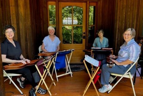 Dulcimer Holiday Program